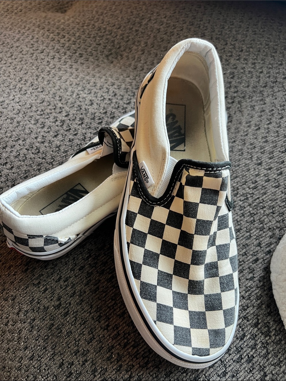 Vans Black and White Checkerboard Slip-On Sneakers Sz 7.5 womens/6 men’s